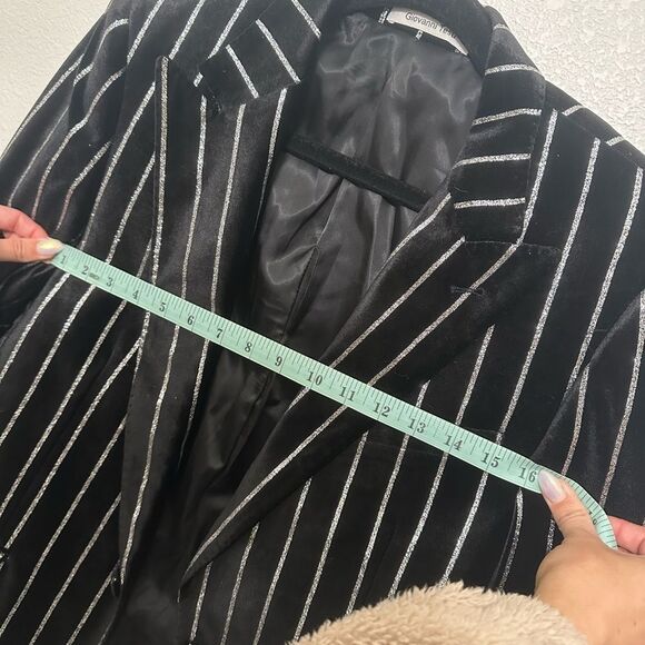Black and Silver Striped Blazer Giovanni Testi - Picture 10 of 11